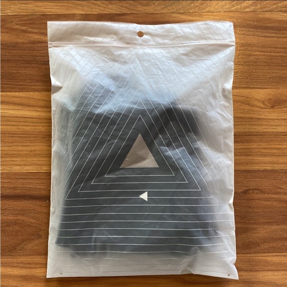 ❗️SOLD❗️Balance Athletica Allora Tank Bundle - Picture 12 of 12